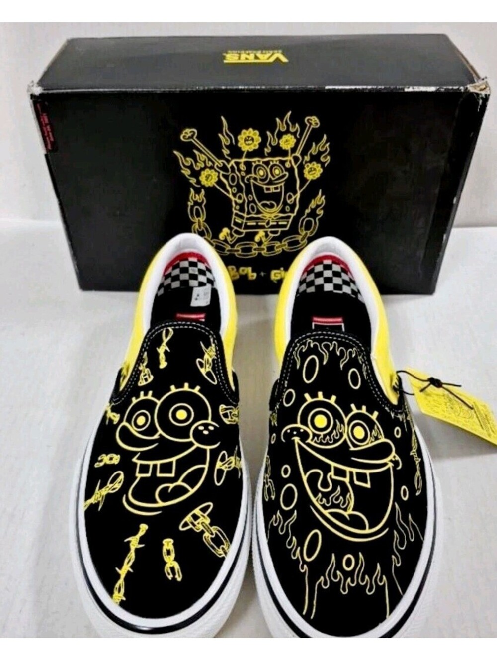 Vans Slip On Spongebob+ Gigliotti Mens Size 10 Black And Yellow Limited Ed.